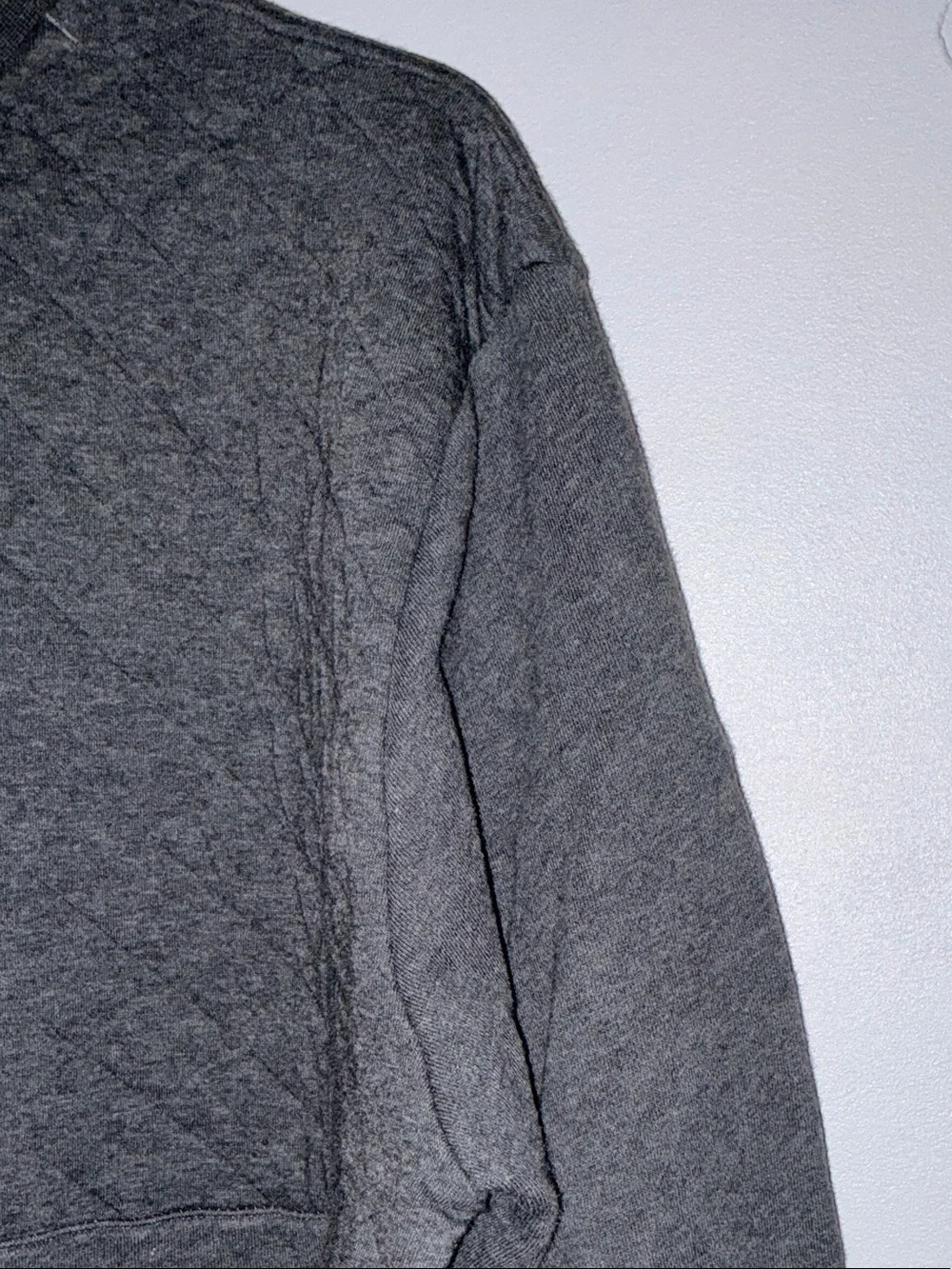 Patagonia Women’s Black Pullover Crew Sweatshirt - Picture 7 of 16